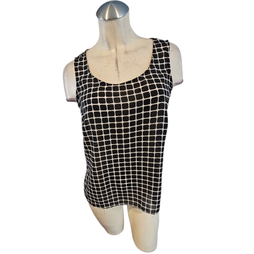 3/$25 Banana Republic Size M  Black and Off White Checkered Tank Top